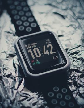 Advanced Wearable Tech: hidden features - Featured Image
