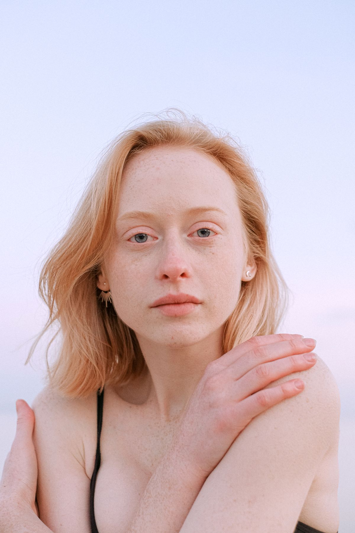 Portrait lumineux, cheveux roux