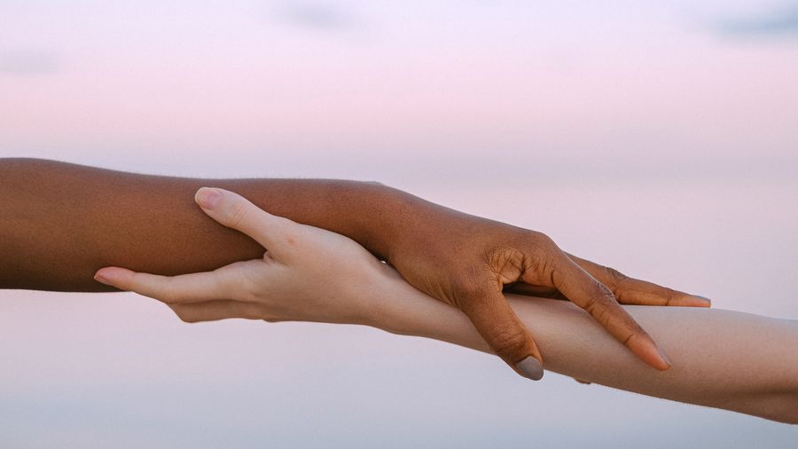 Relationship books that actually help — 5 that changed how I communicate