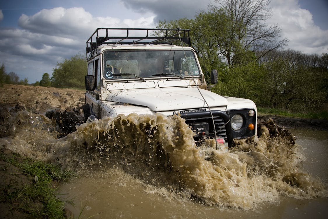 Kostenloses Stock Foto zu 4x4, abenteuer, action