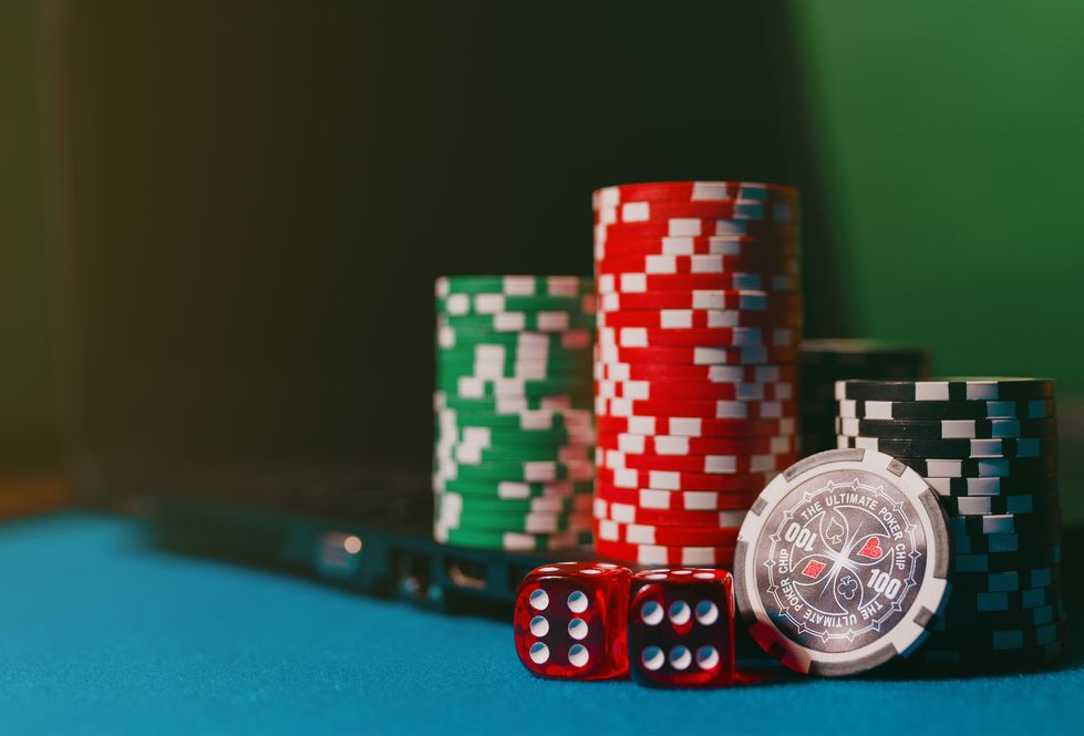 Online Casino: Spielautomaten und Live-Spiele im Überblick