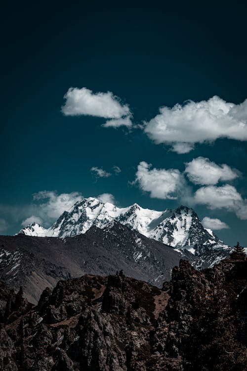 Fotobanka s bezplatnými fotkami na tému hory, krajina, modrá obloha