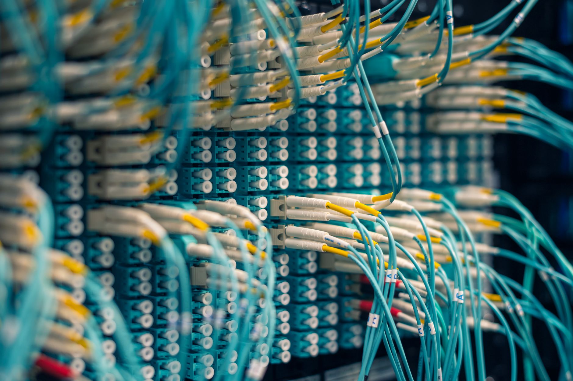 The Top 20 Data Center Construction Contractors — Who's Getting the Work