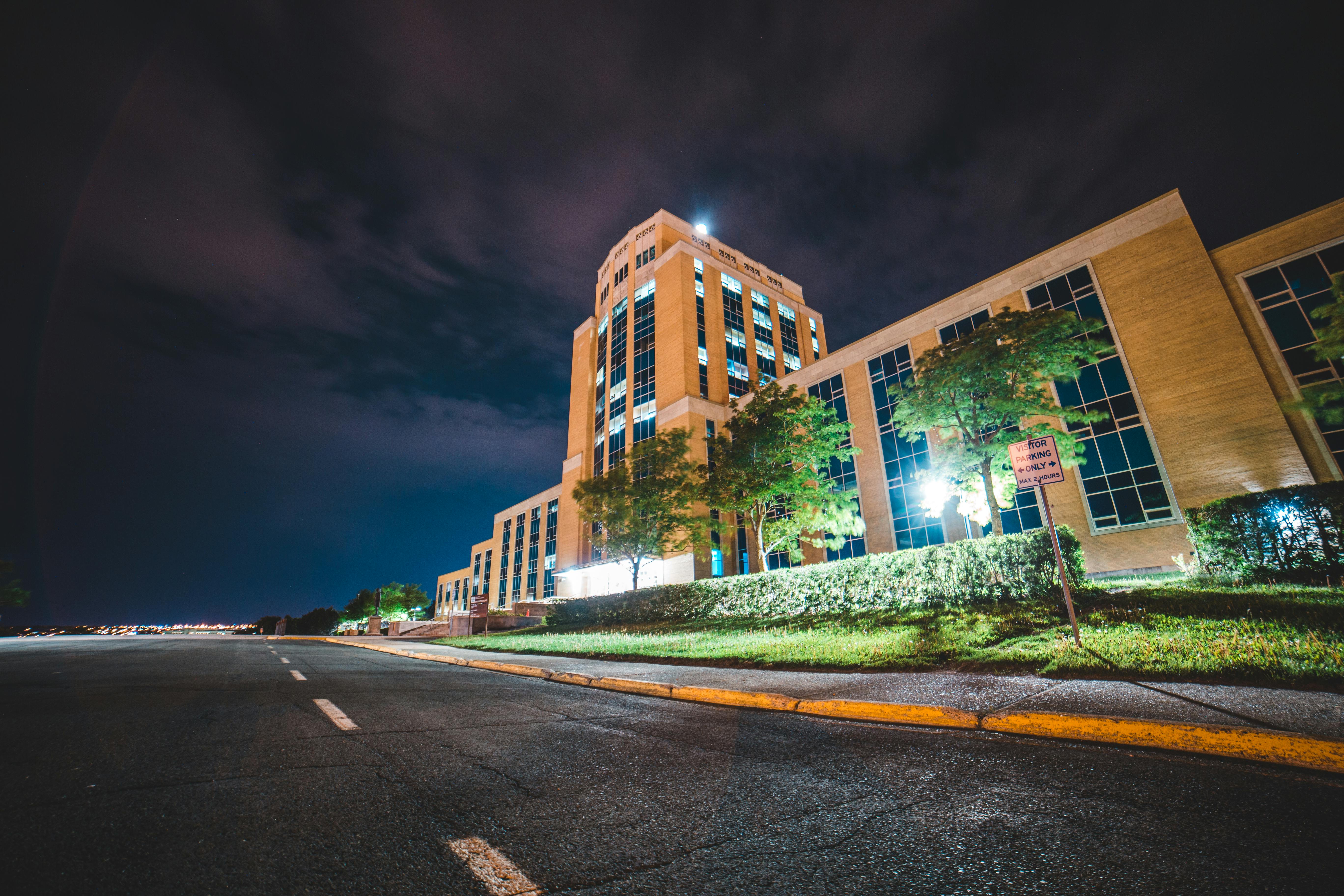 Kearney city council denies permit for proposed wedding, event venue on 56th St. — Photo by Erik Mclean on Pexels