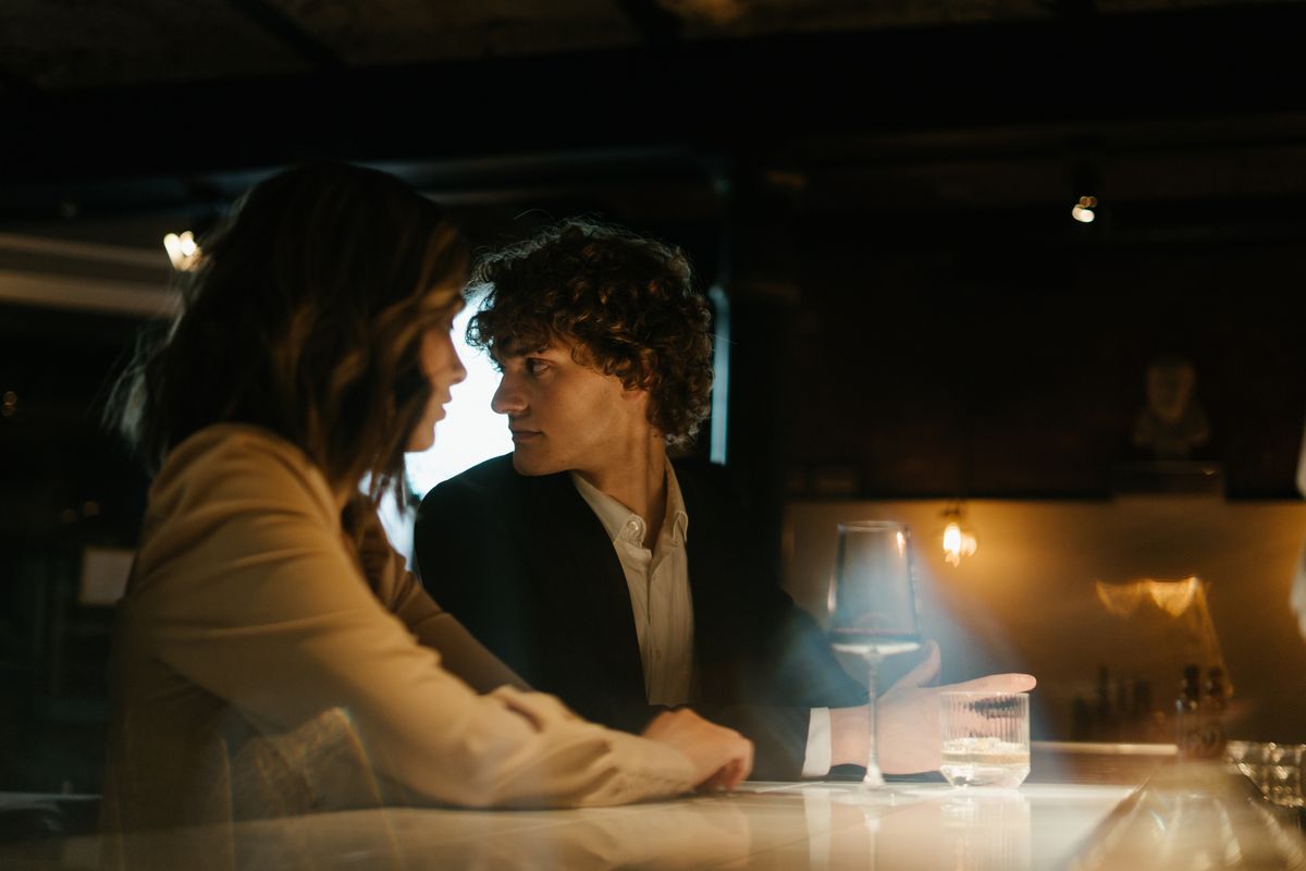 Dating in Your 30s: The Complete Guide to Finding Love When You Actually Know What You Want