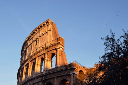 Free stock photo of antica architettura romana, architettura del paesaggio, azzurro cielo Stock Photo