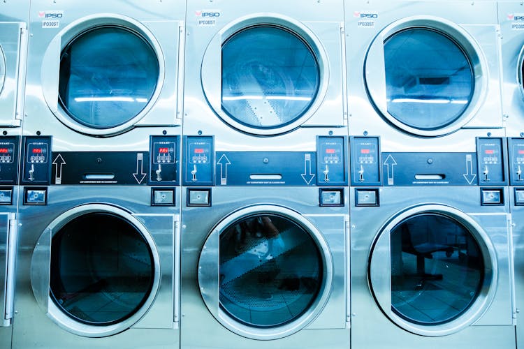 White Front Load Washing Machines