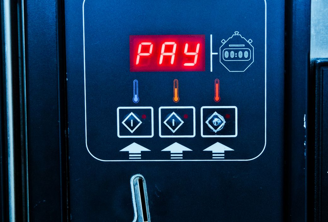 Online Casino: Spielautomaten und Live-Spiele im Überblick