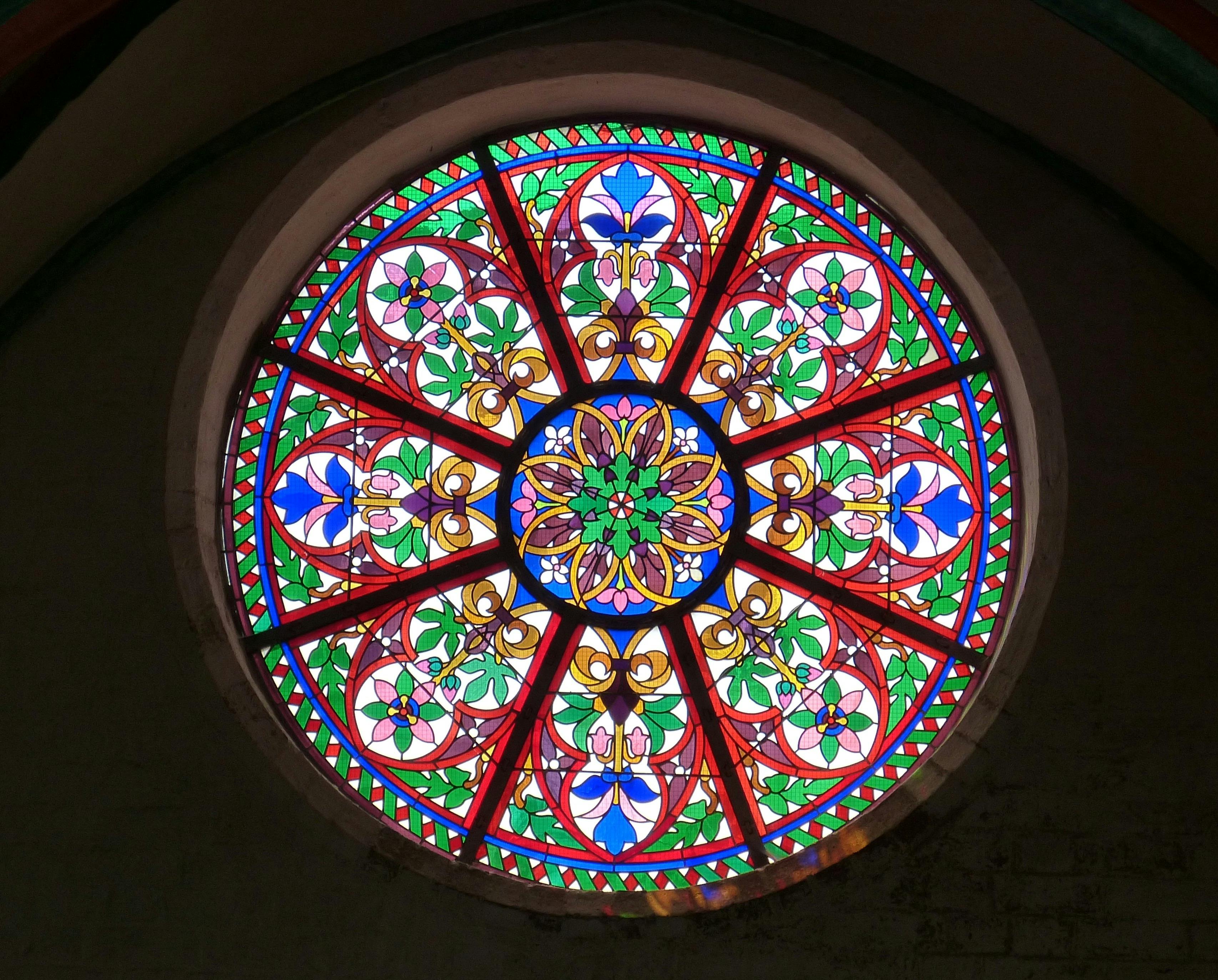 https://images.pexels.com/photos/47035/church-window-window-rosette-glass-window-47035.jpeg?cs=srgb&dl=pexels-pixabay-47035.jpg&fm=jpg