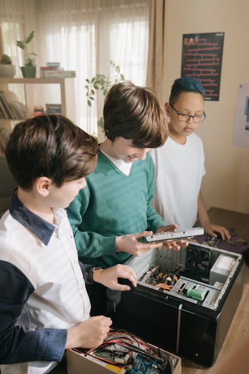 2 Boys Playing on the Laptop Computer