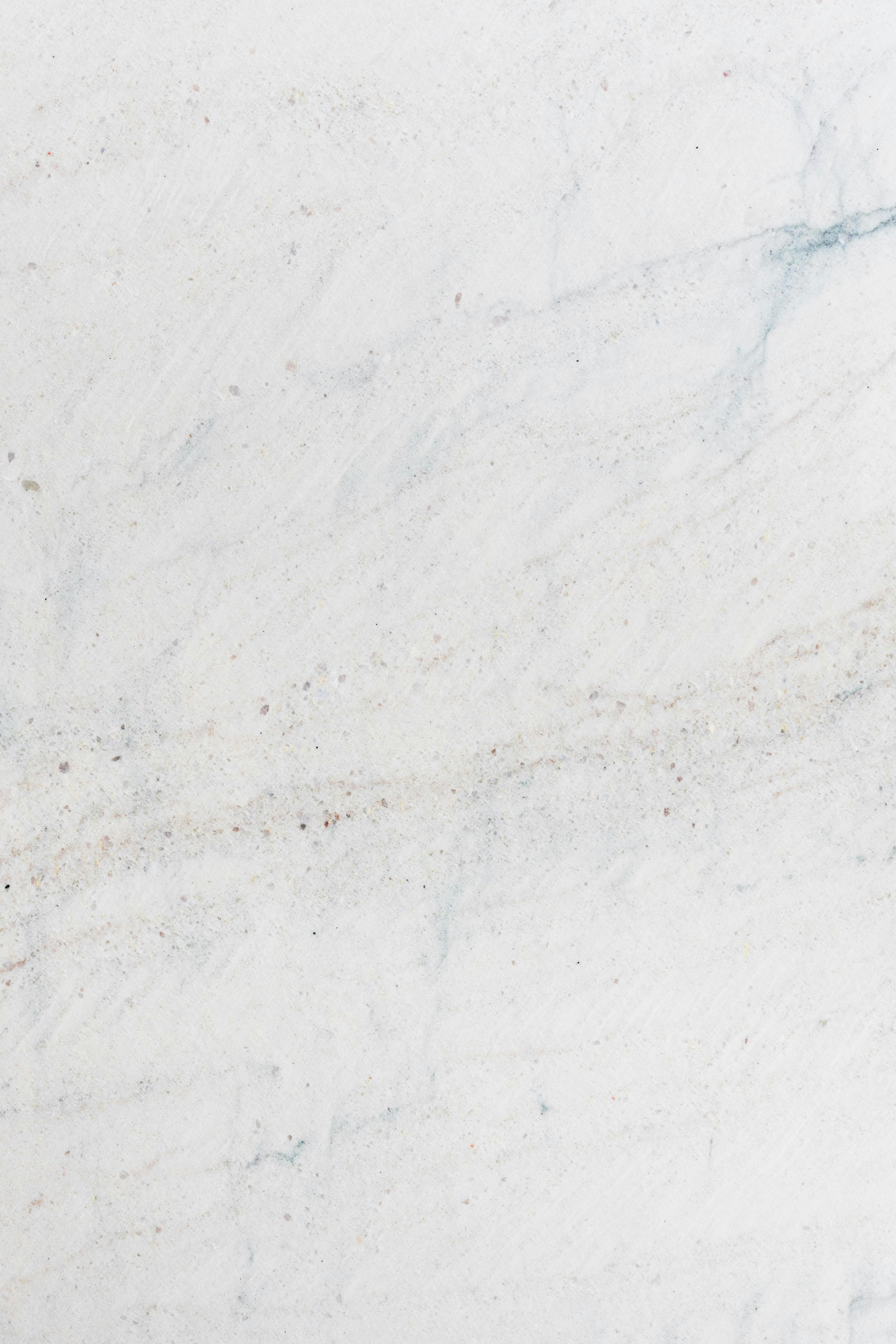 优雅的白色大理石纹理，适合设计项目中天然石图案的应用