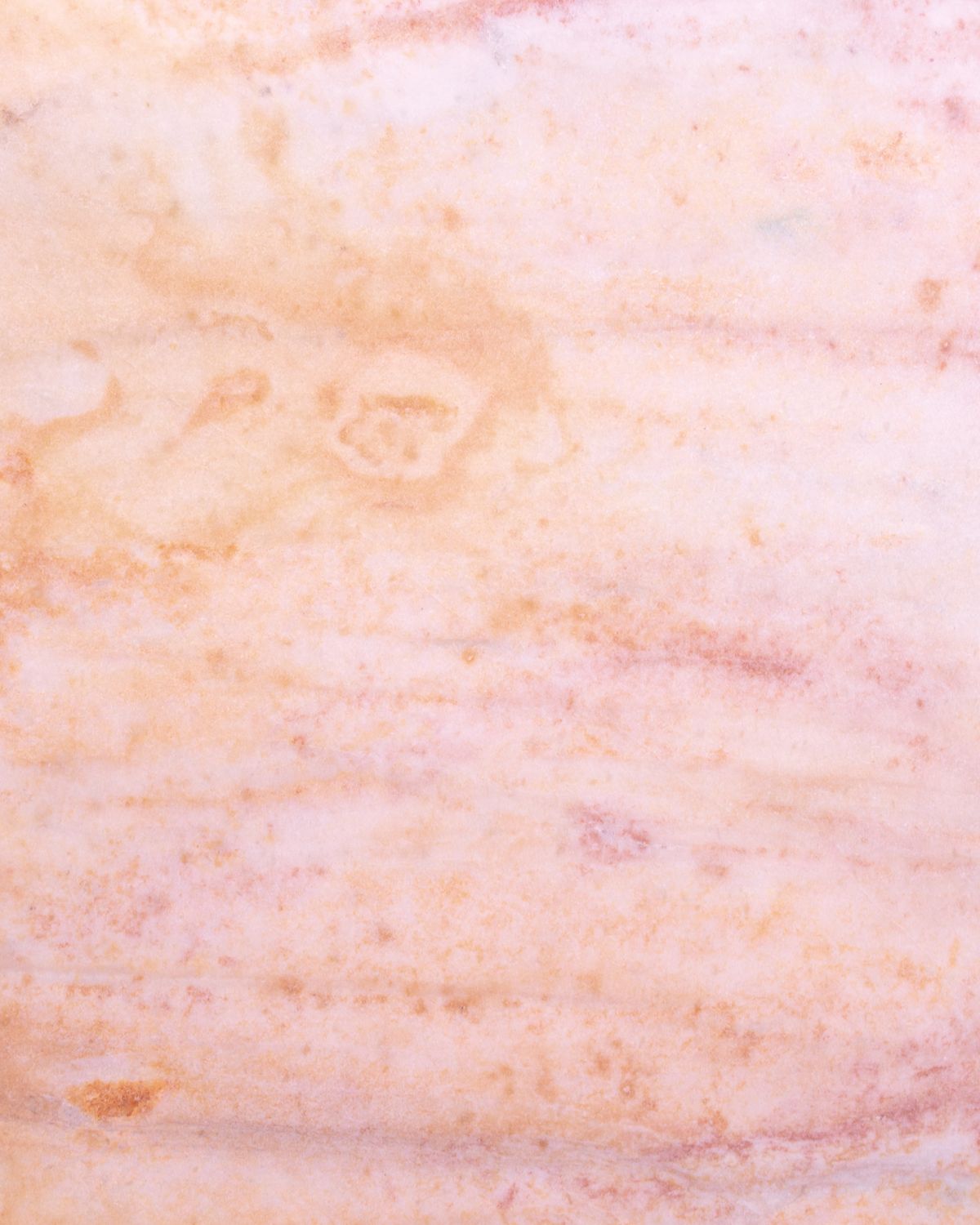 Rose Heritage natural stone — Warm mineral character with an elegant natural appearance.