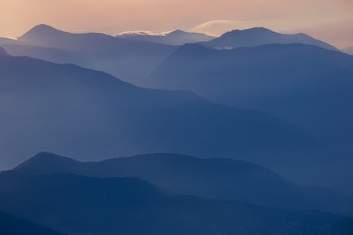 dağ, gezgin, gezi içeren Ücretsiz stok fotoğraf