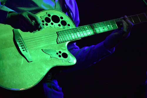 공연, 기타리스트, 녹색의 무료 스톡 사진