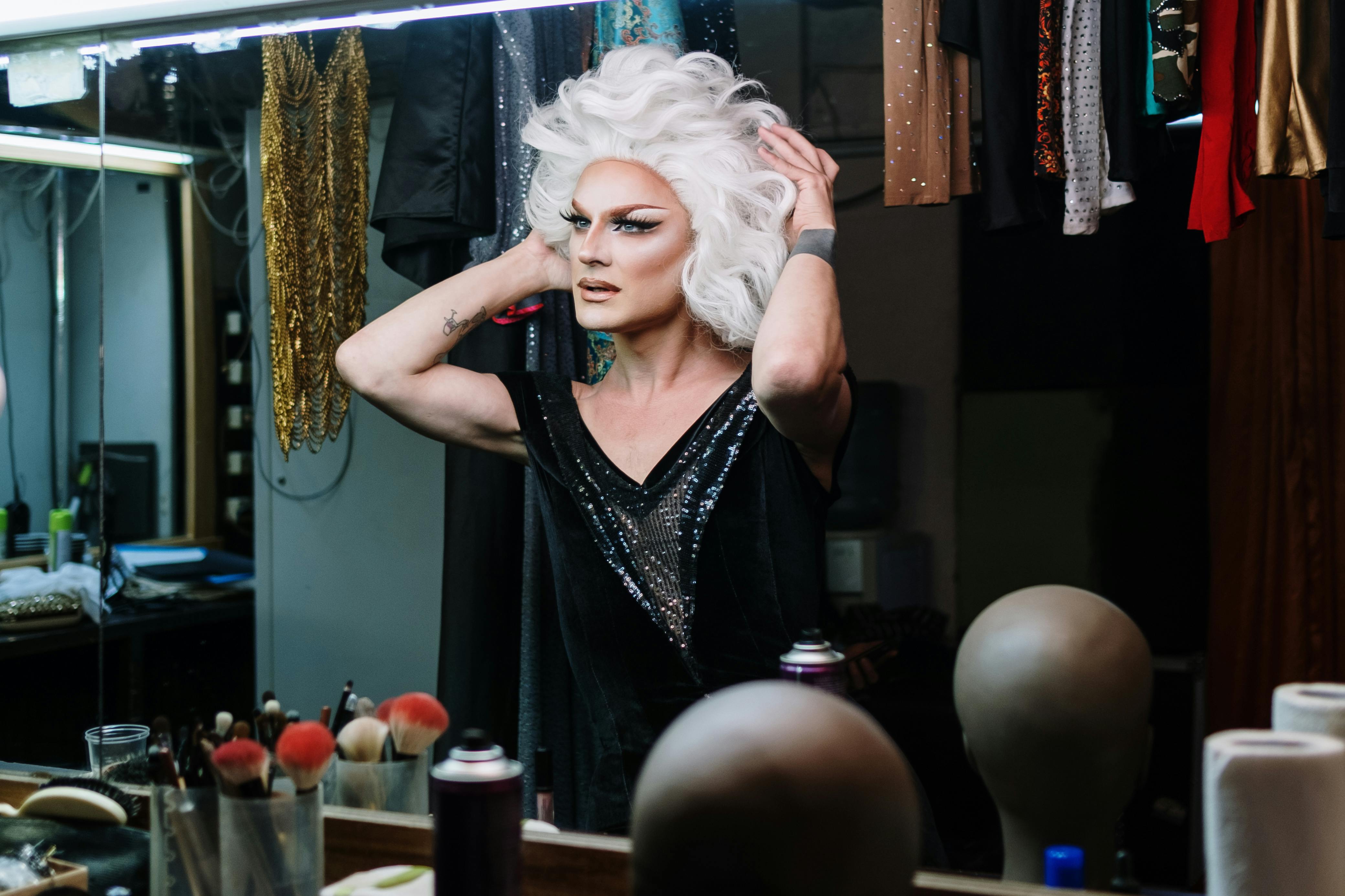 Drag Queen Getting Ready In a Dressing Room · Free Stock Photo