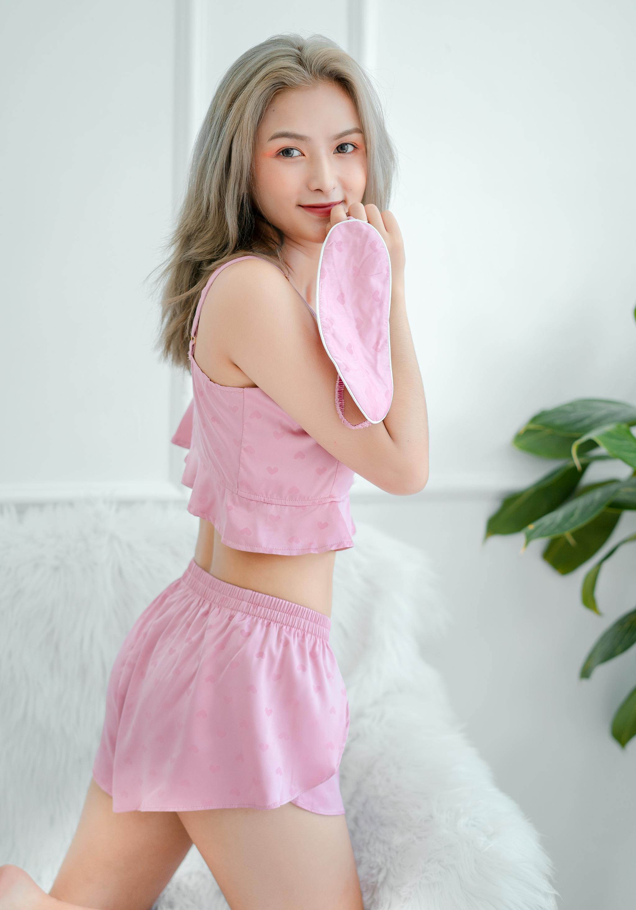 Pre Nn Porn - Cute woman in pajamas at home Â· Free Stock Photo