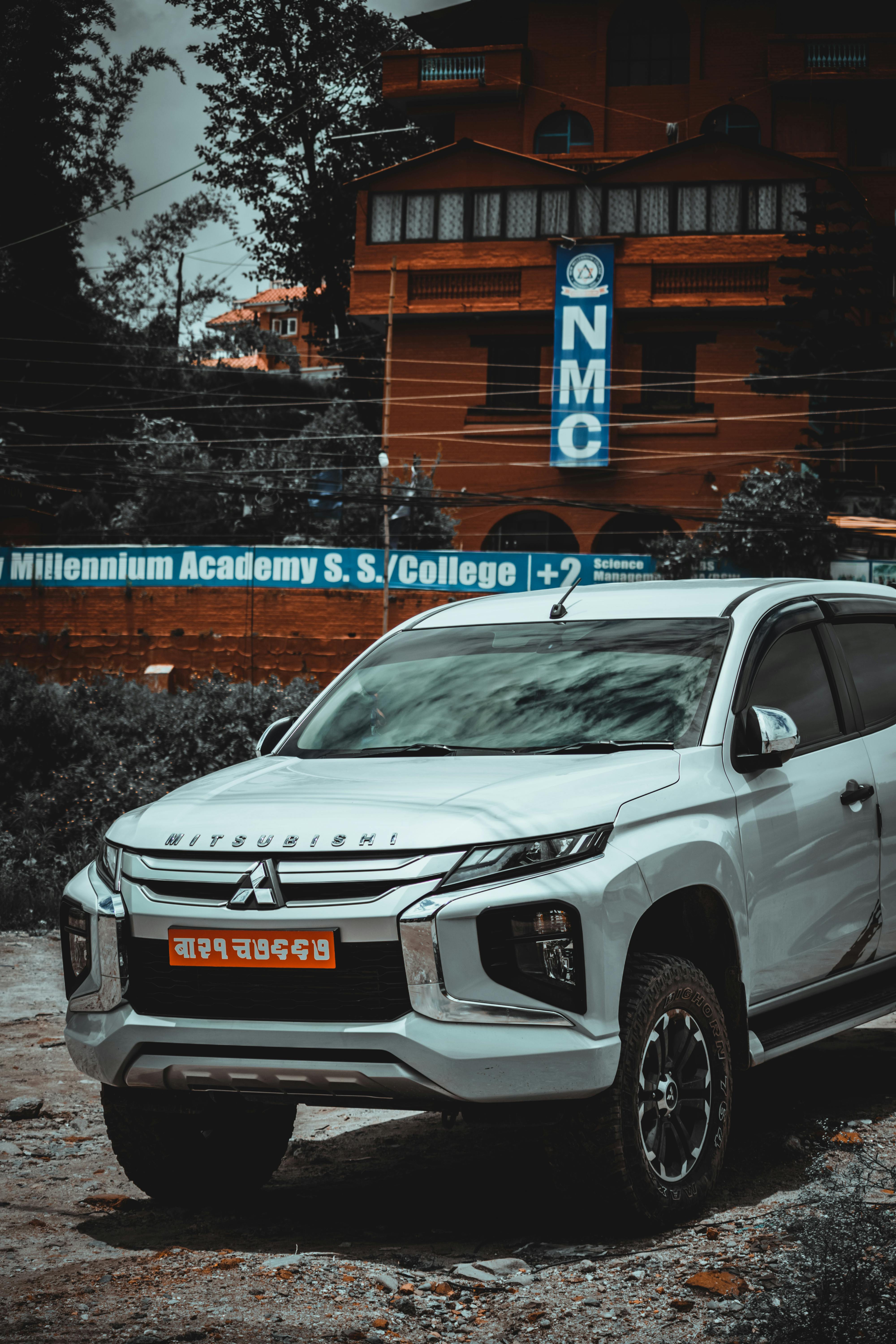 미쓰비시 SUV 모델