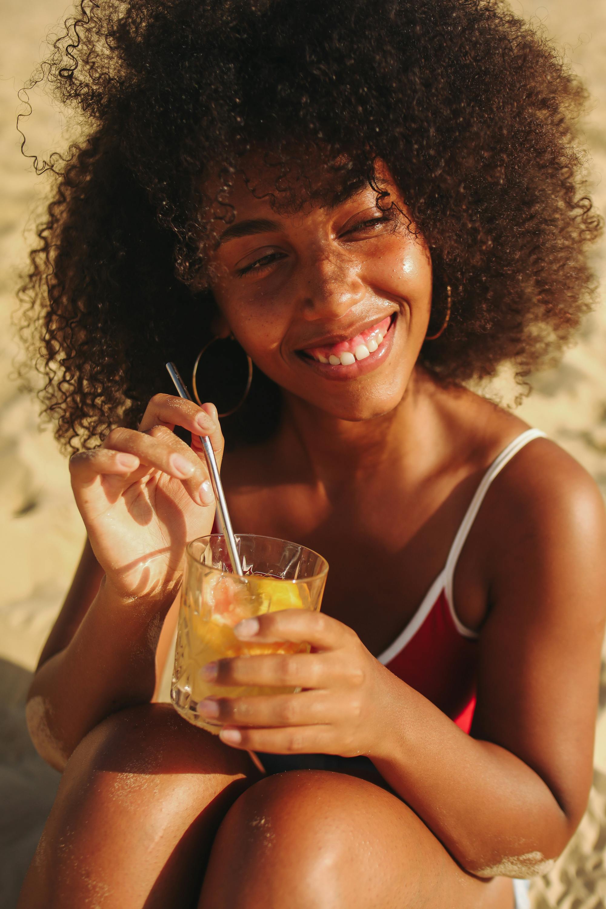 Ingyenes stockfotó afro, afro haj, aranyóra témában Stockfotó