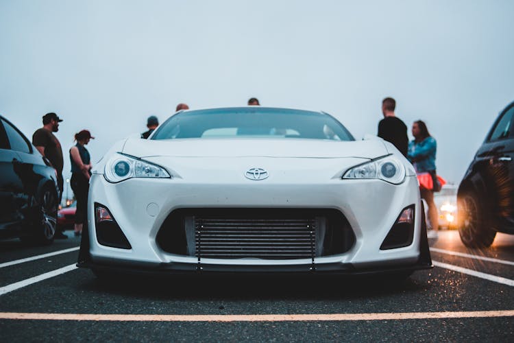 White Powerful Auto On Car Preview