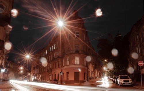 architectrure, gece, lviv içeren Ücretsiz stok fotoğraf