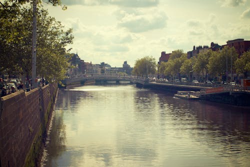 城市, 橋, 運河 的 免費圖庫相片