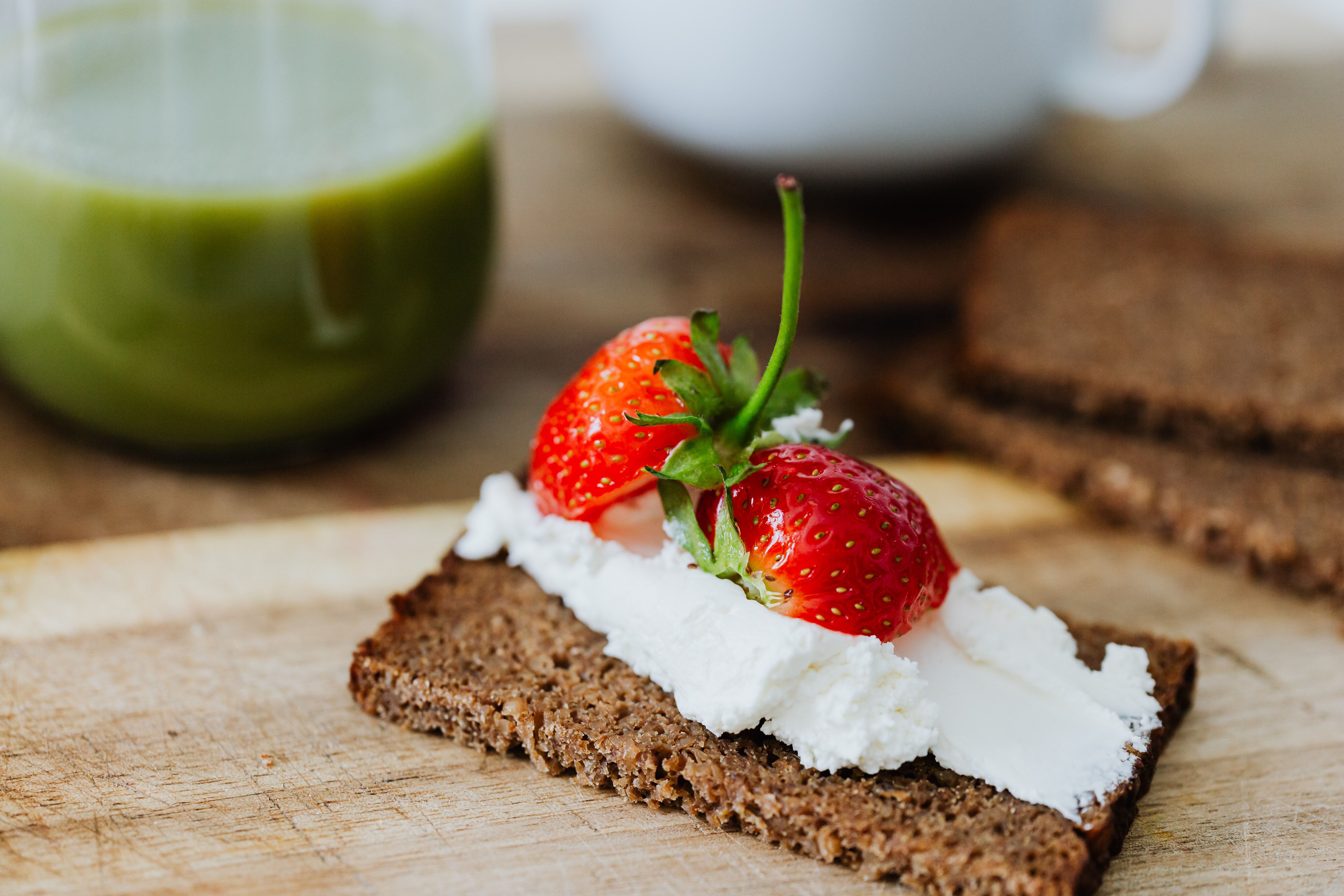 Cottage cheese on rye
