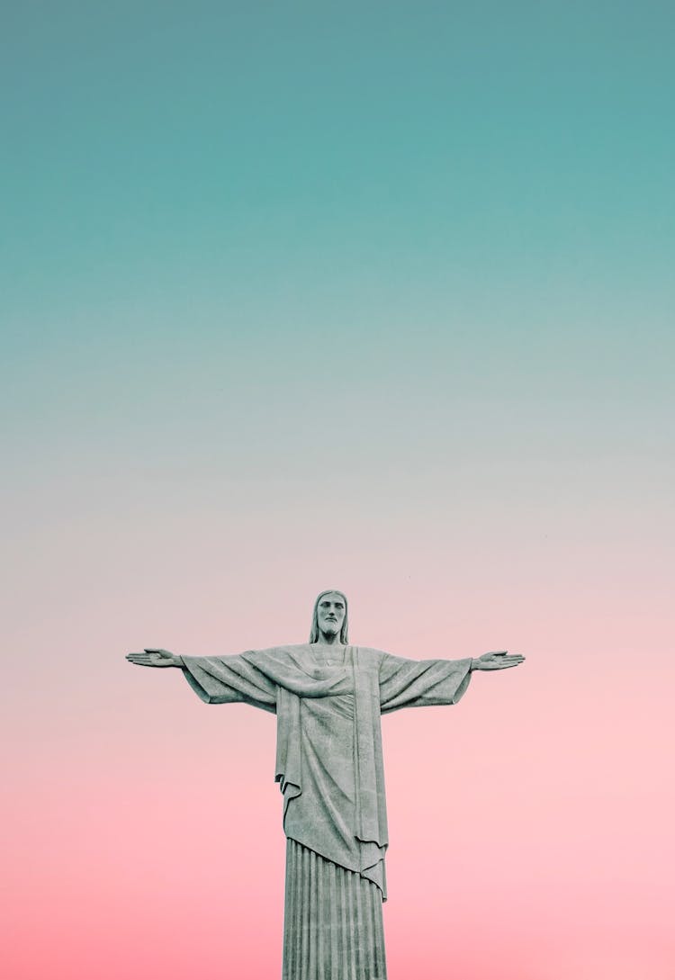 Statue Of Christ In Rio De Janeiro