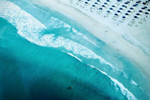 Foto d'estoc gratuïta de blau, Costa, fons blau clar