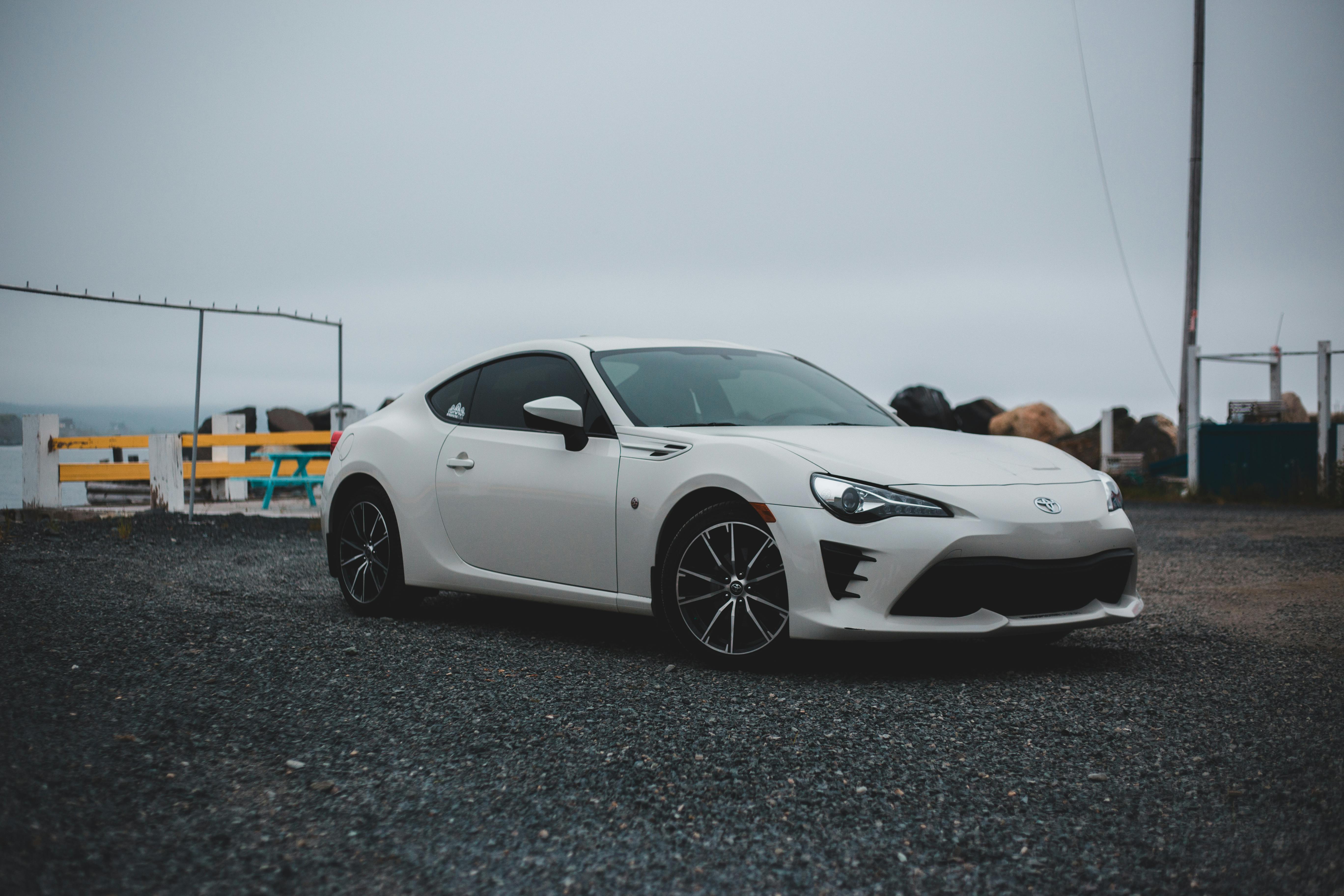 safety recalls toyota safety and recalls — Photo by Erik Mclean on Pexels