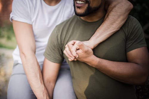 Ilmainen kuvapankkikuva tunnisteilla homo pari, homo pride-h, hymyily Kuvapankkikuva