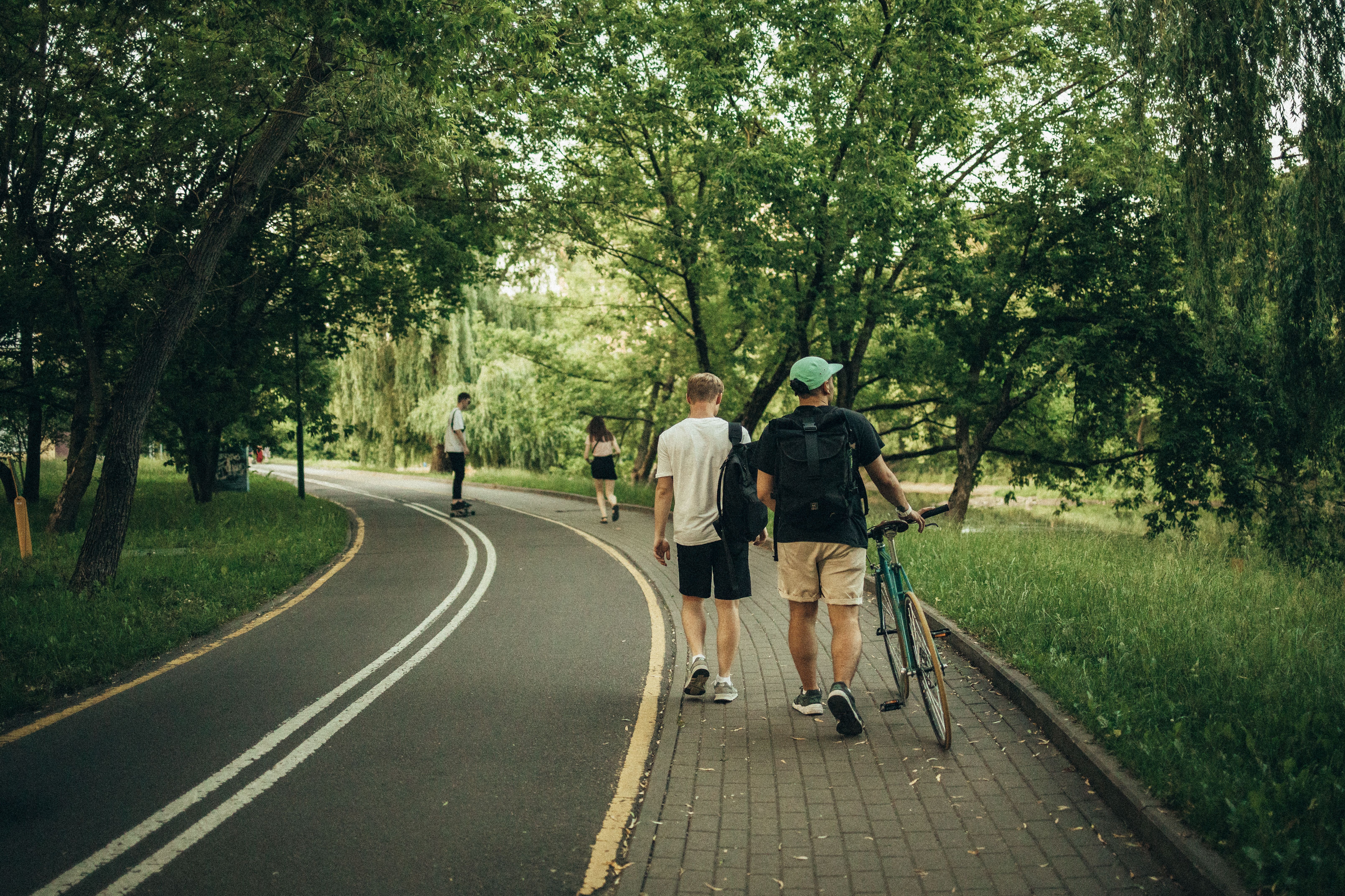 A short walk to a park does more for daily wellbeing than most buyers expect.