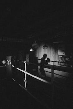 Exploring the Artistic Evolution of Combat-Sword Padded from Ancient Civilizations to Modern Collectibles