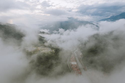 Kostenloses Stock Foto zu atmosphäre, drohne erschossen, himmel