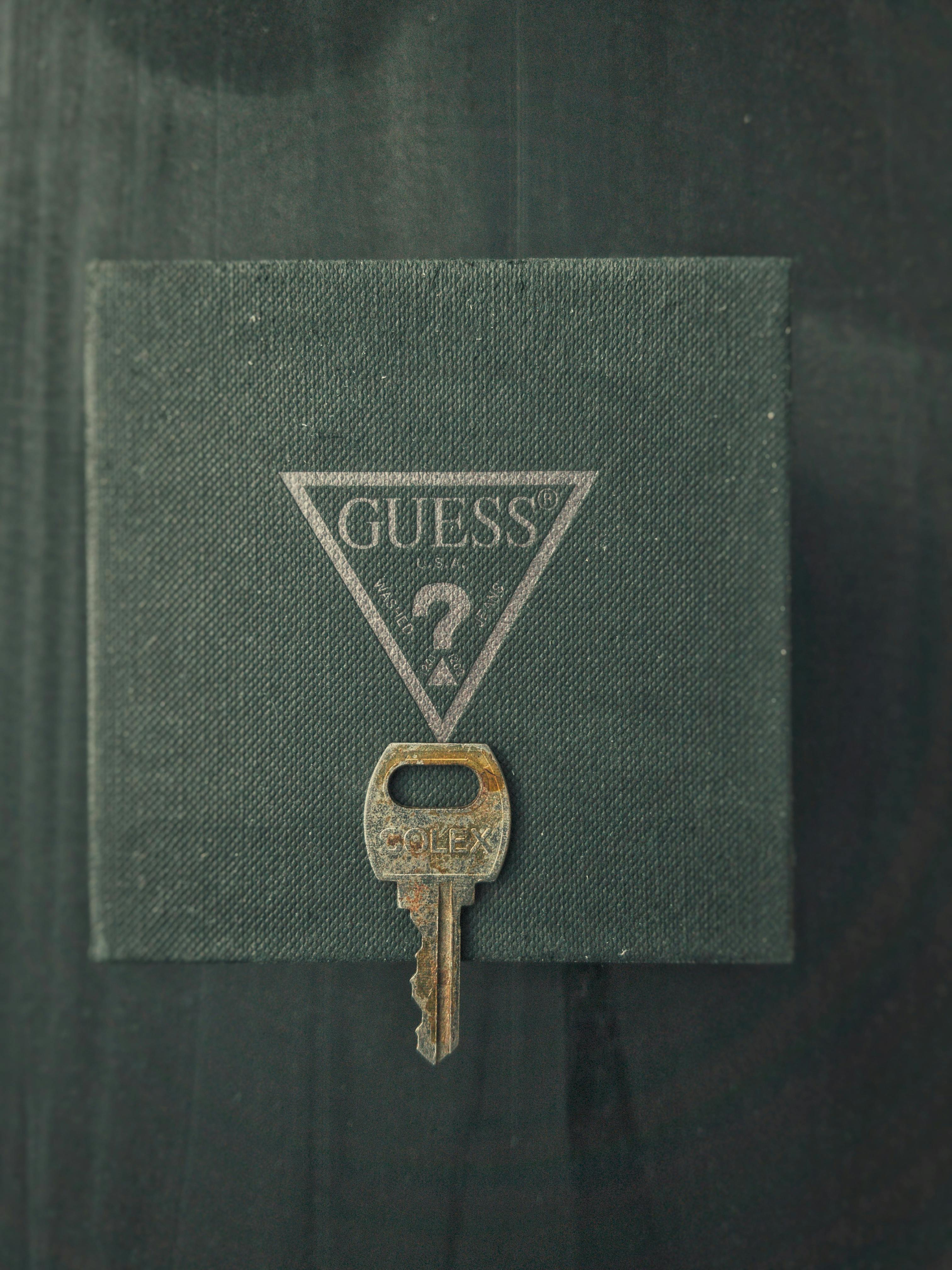 Brasscolored Keys · Free Stock Photo