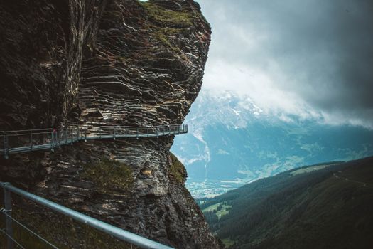 grindelwald cliff walk