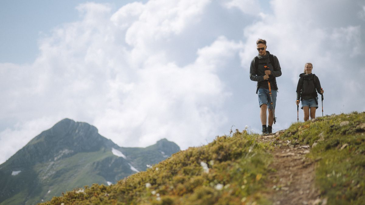 Randonnées fraîches d’été en Cévennes et au Pic Saint-Loup : éviter la surchauffe et la surfréquentation en 2026 - illustration