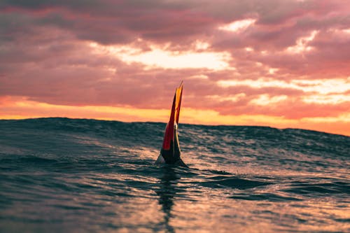 Gratis Immagine gratuita di acqua, barca, cielo rosa Foto a disposizione