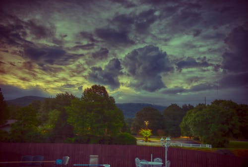 山, 朝陽, 雲 的 免費圖庫相片