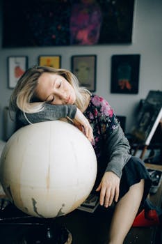 I'm a precise news translator. However, I need the complete text to translate it accurately. Please provide the complete Russian text. I will translate it into Thai, keeping the meaning, neutrality, numbers, and named entities.

Once I have the complete text, I will translate it into Thai.