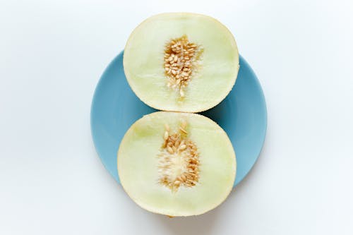 White and Green Round Fruit