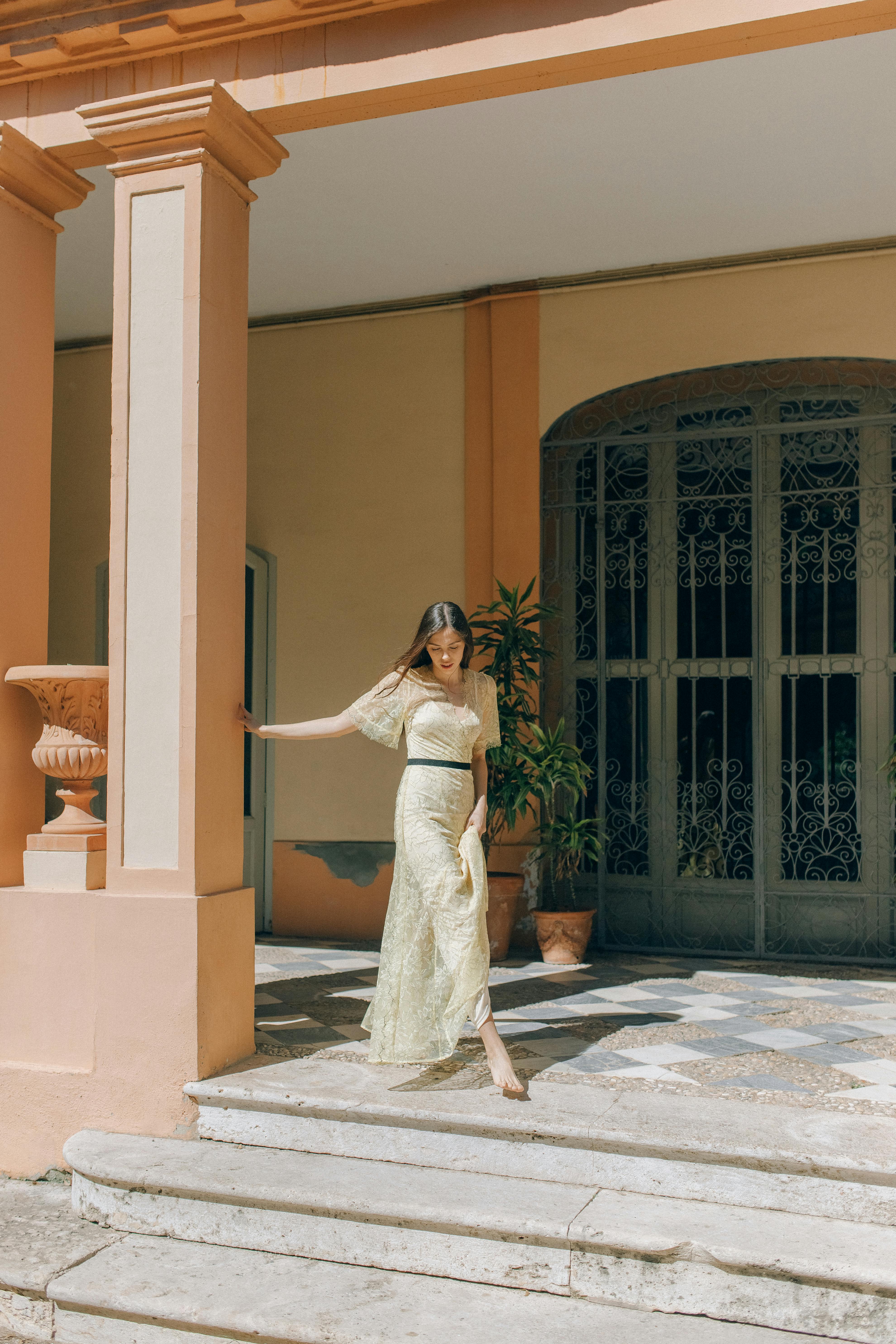 What are the 12 steps for self-confidence?