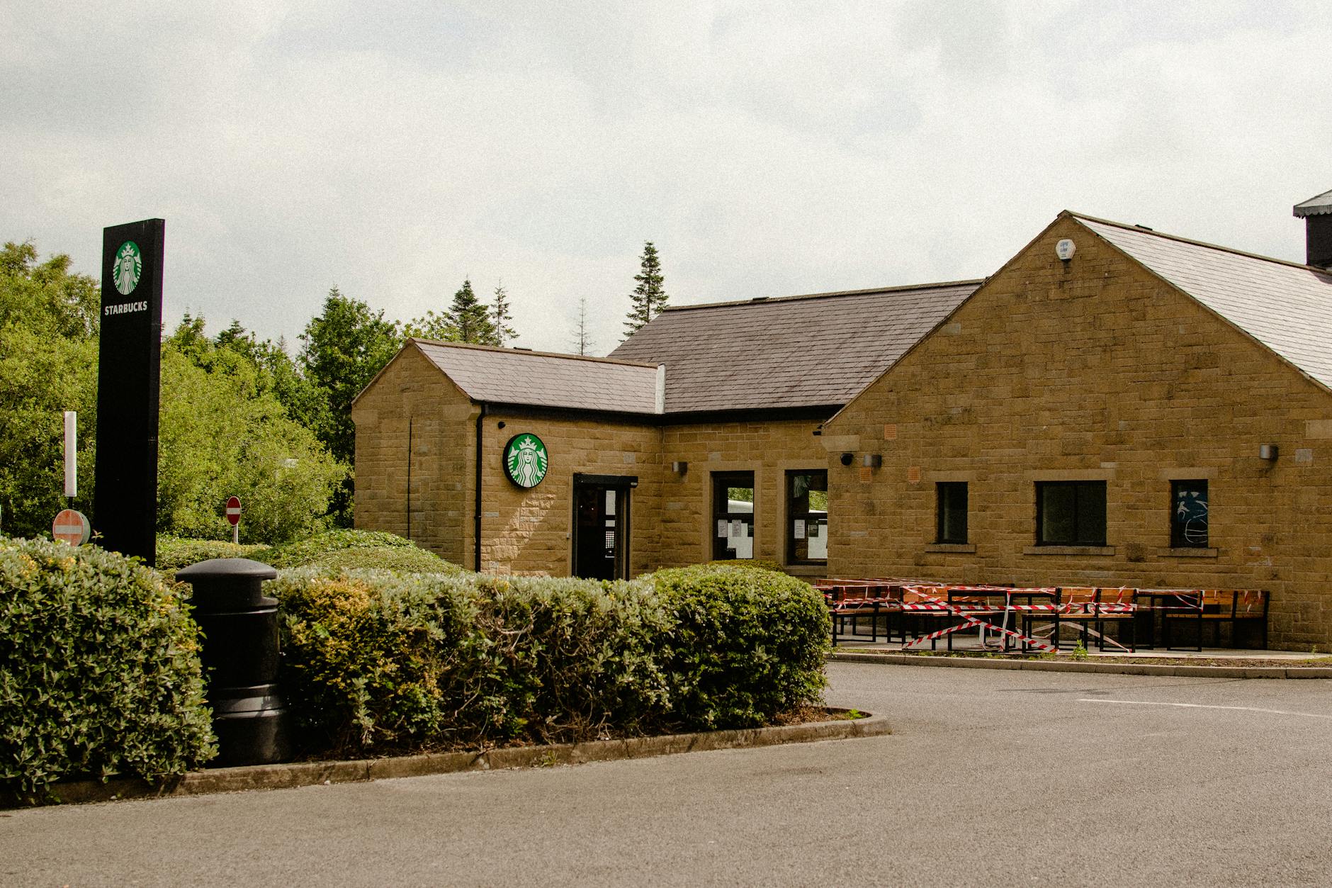 Coffee shop franchise image