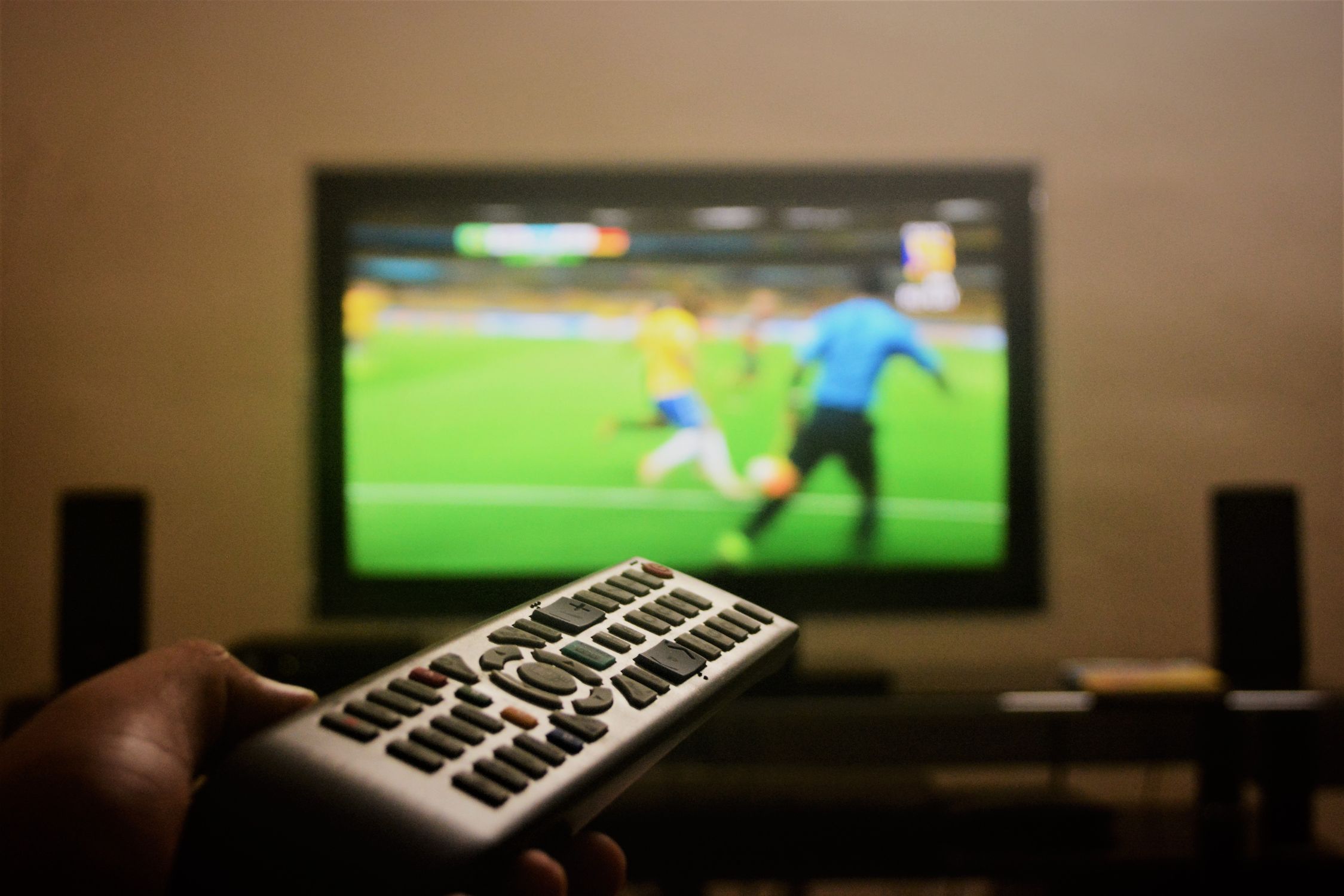 Televizyonda futbol yayını
