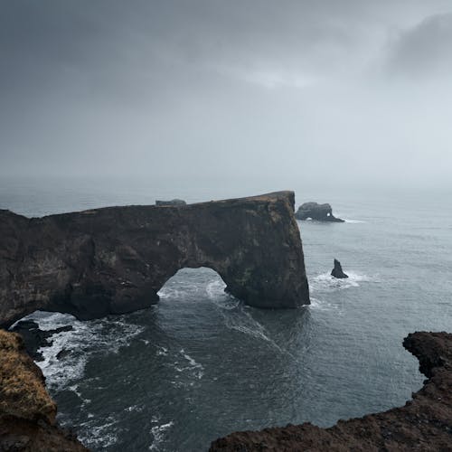 Gratis lagerfoto af dyrhólaey, forbjerg, geologiske formationer