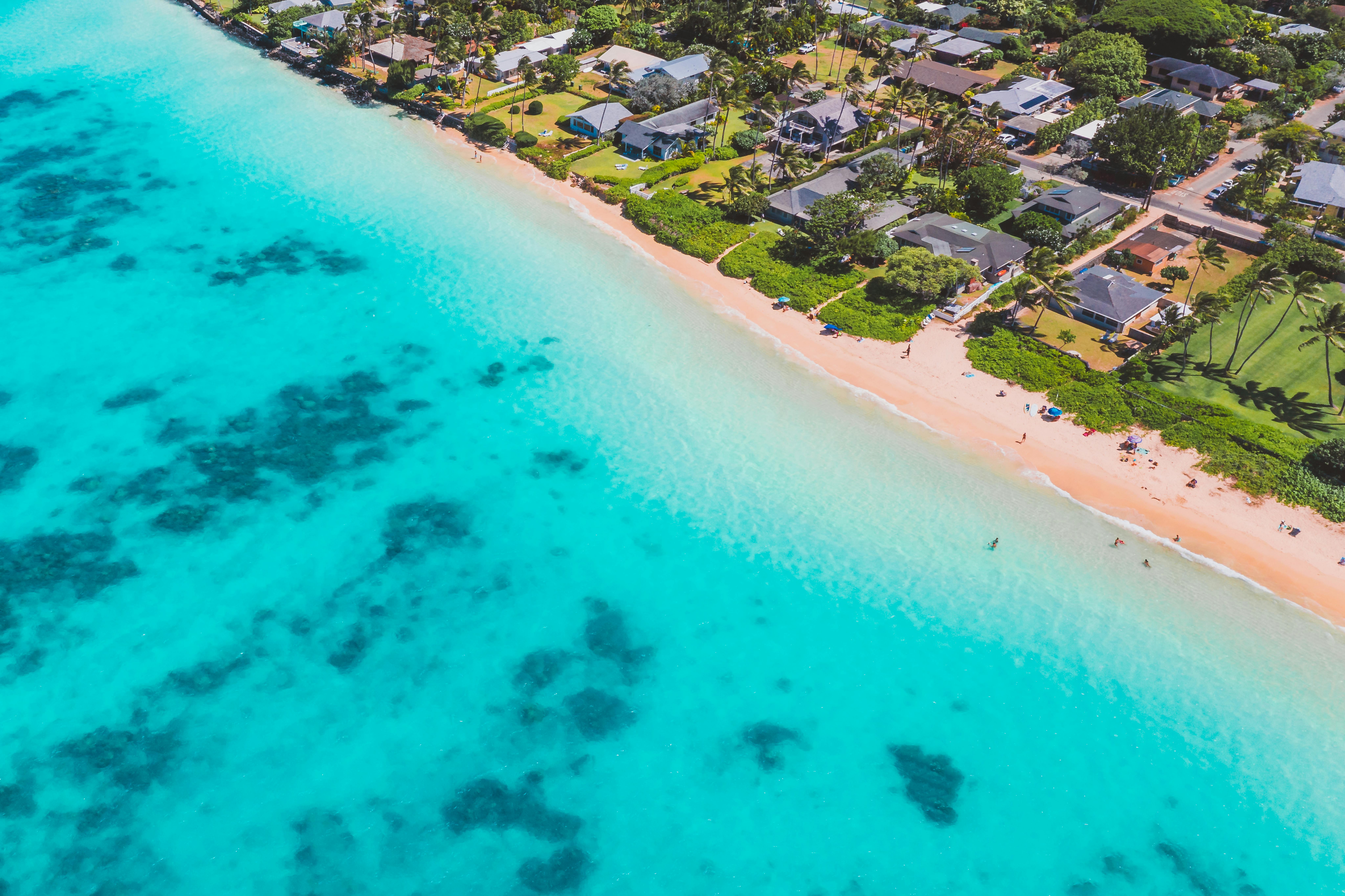 Kauai home sales plunge 19% as high interest rates keep sellers off market — Photo by Jess Loiterton on Pexels