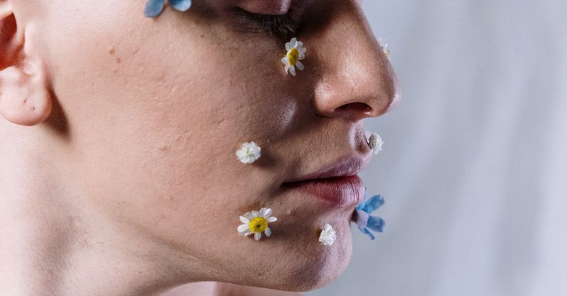Bouton après rasage : 8 solutions efficaces