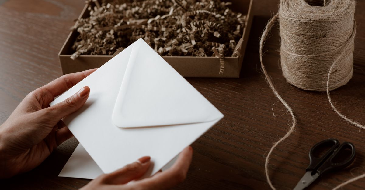 Come Creare un Portafoto Fai da Te con Materiali Riciclati
