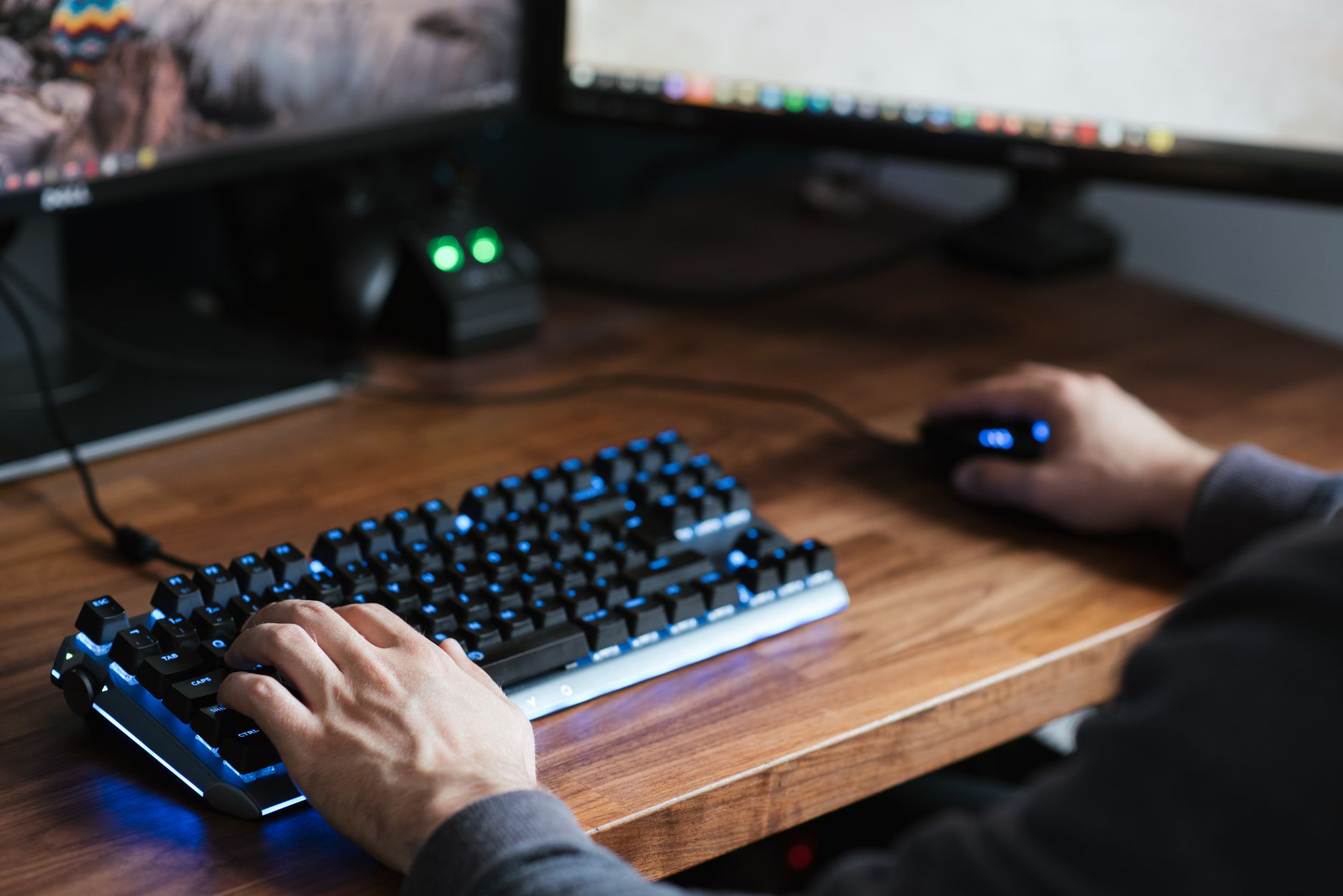 Best Ergonomic Keyboards for Programmers in 2026