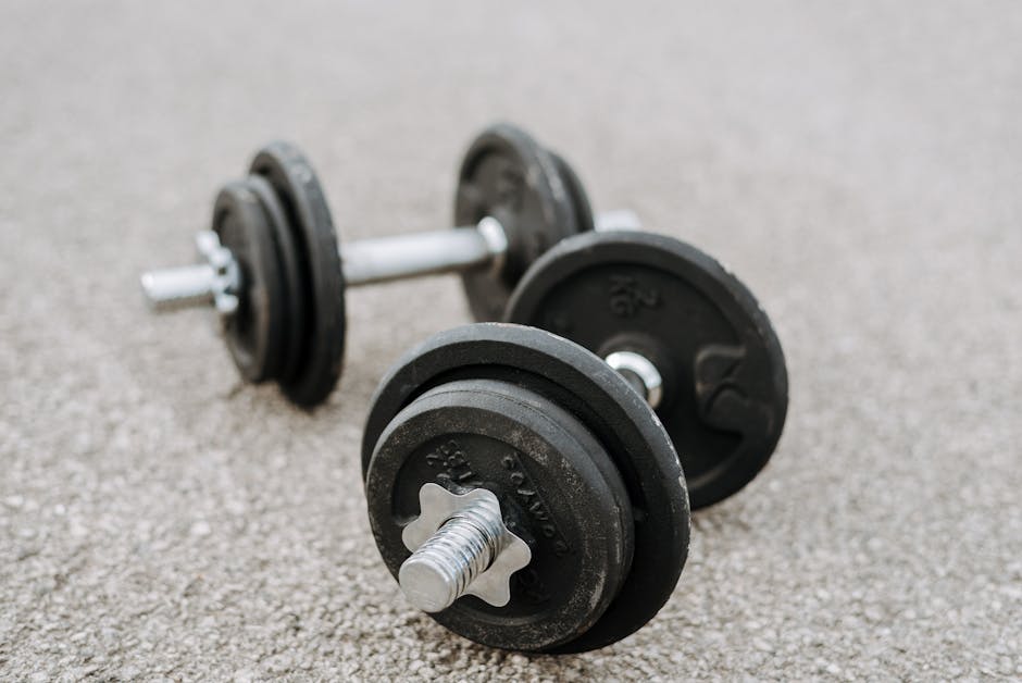 Lifting Weights on an Empty Stomach: Benefits and Risks