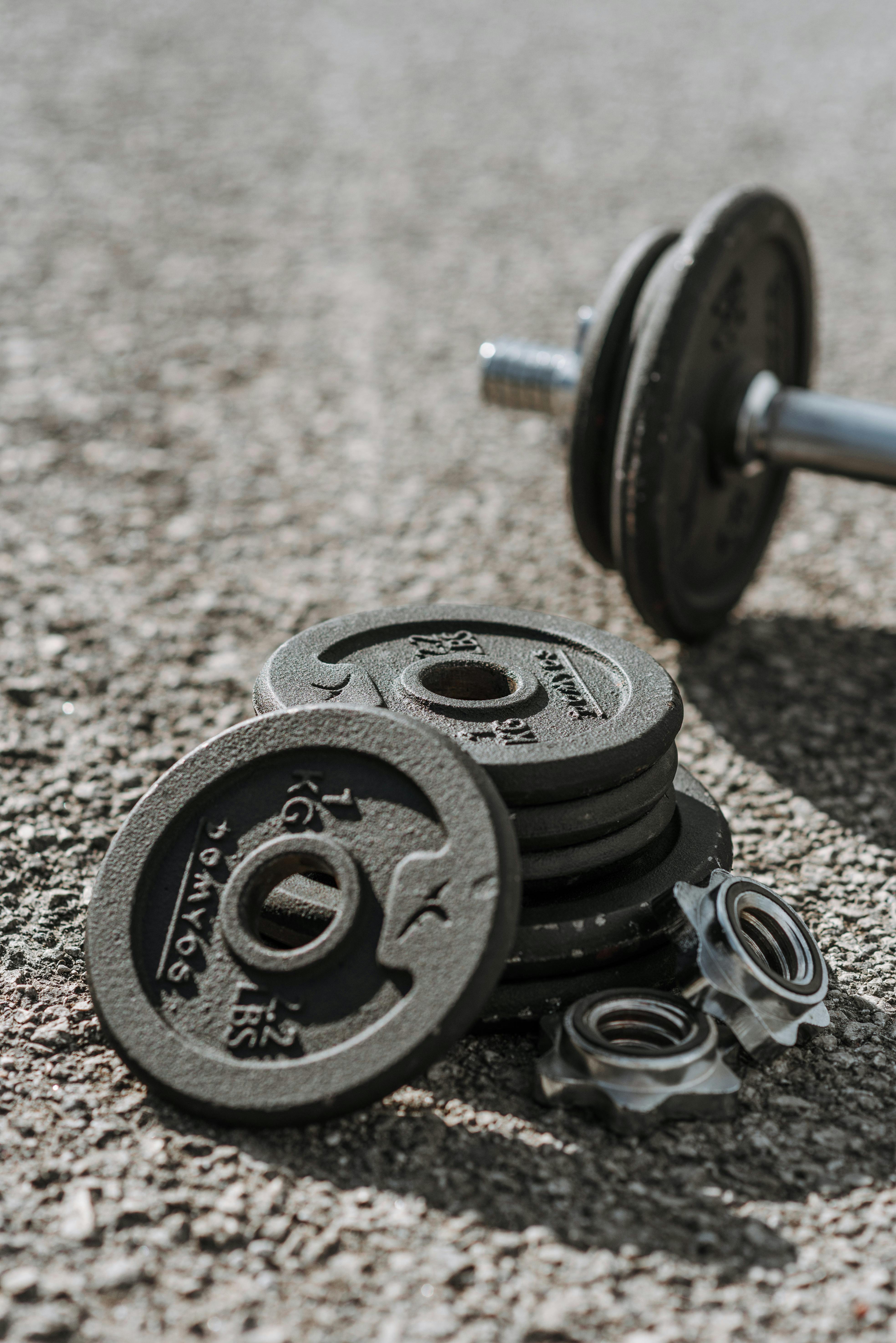 details for dumbbell on paved ground